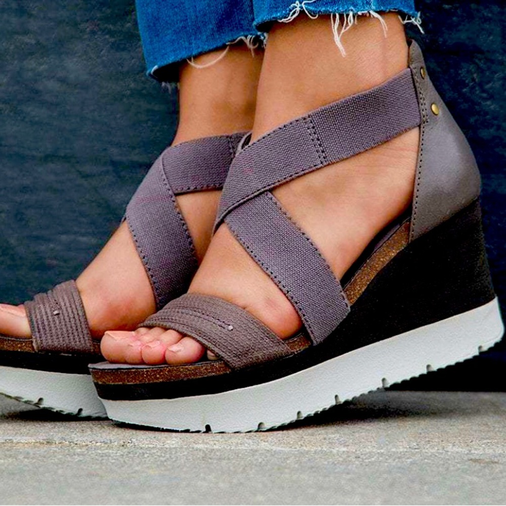 OTBT Half Moon Cinder sz 7.5